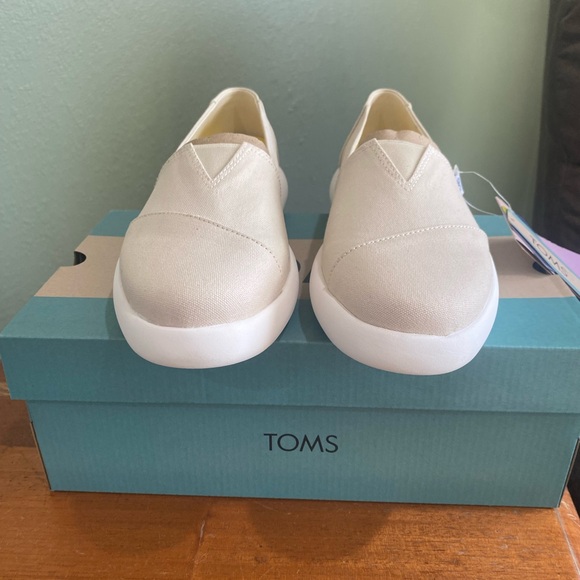 Toms Alpargata Mallow Loafer 9.5 Tan Casual Vacation Comfortable Slip On - Picture 4 of 10